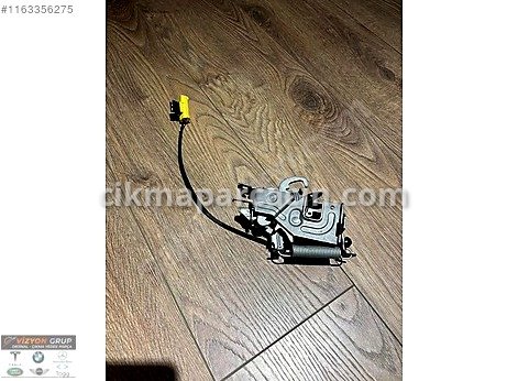 BMW 3 Serisi Kaput Menteşesi çıkma parça