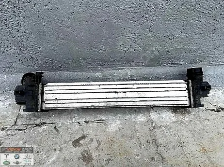BMW 1 Serisi Intercooler çıkma parça - VİZYON GRUP ORJİNAL ÇIKMA YEDEK PARÇA İstanbul