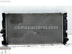BMW F44 KASA 2 SERİSİ SU RADYATÖRÜ ORJİNAL 8645782