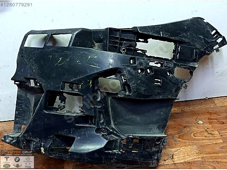 BMW 1 Serisi Tampon Braketi çıkma parça