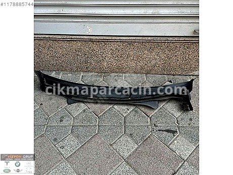 BMW X3 Arka Cam çıkma parça
