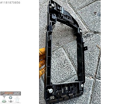 Lancia Musa Kol Dayanağı çıkma parça