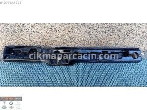 BMW G30 SAĞ ORTA ÖN İÇ AYAK ORJİNAL 7387346