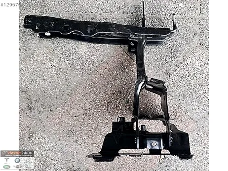 BMW G60 G70 SAĞ FAR YUVA SACI ORJ 9464028