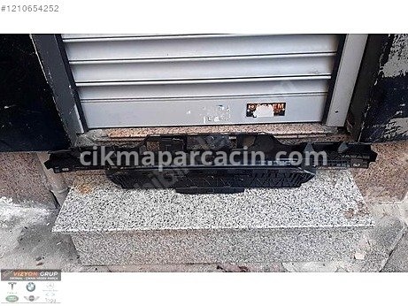 BMW 5 Serisi Arka Tampon çıkma parça