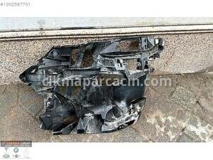 BMW G60 i5 SOL ÖN TAMPON BREKETİ ORJİNAL 8084655