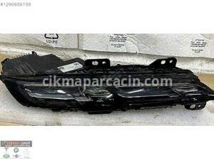 BMW G70 İ7 SAĞ LED FARI 9879936 ORJINAL