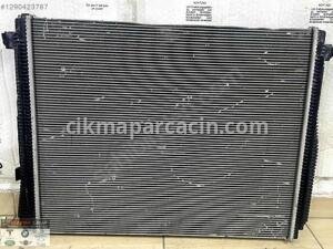 BMW İ4 G26 E-Drive40 M SPORT SOĞUTMA RADYATÖRÜ ORJİNAL 9452580