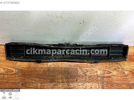 BMW 5 Serisi Hava Kanalı çıkma parça