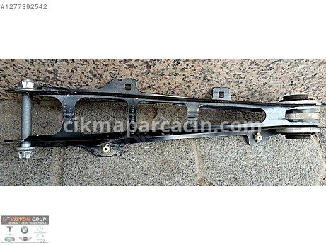 BMW i7 Denge Kolu çıkma parça