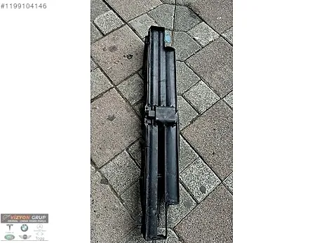 BMW İ7 G70 TAMPON ALT HAVA KANALI OEM: 5174 5A35887