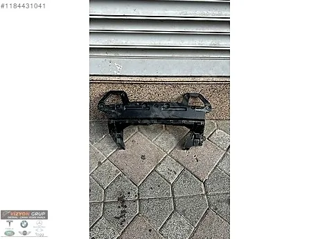 BMW 1 Serisi Arka Tampon çıkma parça - VİZYON GRUP ORJİNAL ÇIKMA YEDEK PARÇA İstanbul