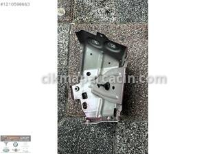BMW İX ÇAMURLUK MONTAJ BRAKETİ ORJ 8737202