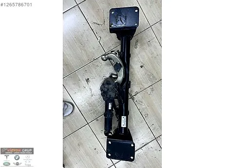 BMW 1 Serisi Tampon Demiri çıkma parça - VİZYON GRUP ORJİNAL ÇIKMA YEDEK PARÇA İstanbul