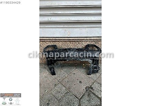 BMW 1 Serisi Tampon Braketi çıkma parça