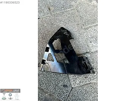 BMW 1 Serisi Çamurluk (Ön) çıkma parça - VİZYON GRUP ORJİNAL ÇIKMA YEDEK PARÇA İstanbul
