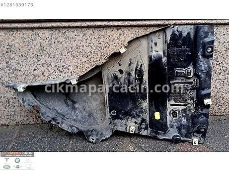 BMW 1 Serisi Bakalit çıkma parça