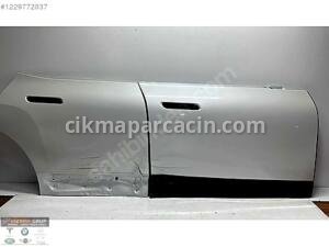 BMW İX İ20 SAĞ ÖN VE ARKA KAPI ORJİNAL 8491306