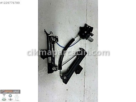 BMW 1 Serisi Kapı (Arka Sol) çıkma parça