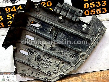 BMW 1 Serisi Arka Tampon çıkma parça