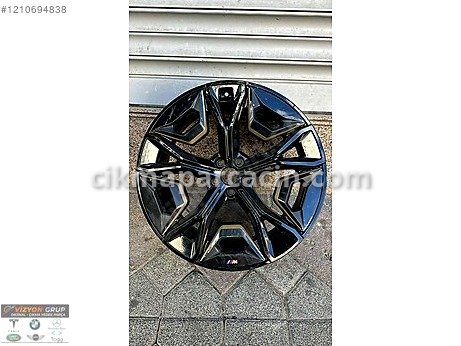 BMW iX Jant çıkma parça