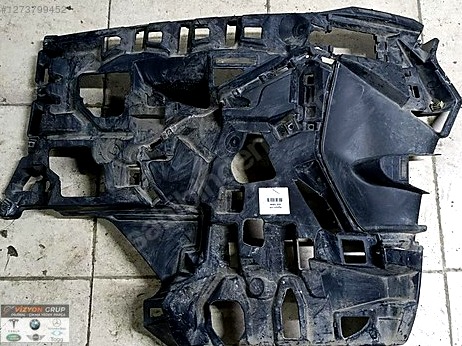BMW 1 Serisi Bakalit çıkma parça