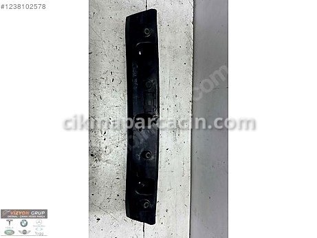 BMW 1 Serisi Tampon Braketi çıkma parça