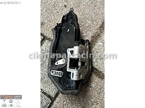 BMW X1 Sol Ön Kapı Kilidi çıkma parça