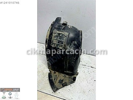 BMW X1 Davlumbaz çıkma parça