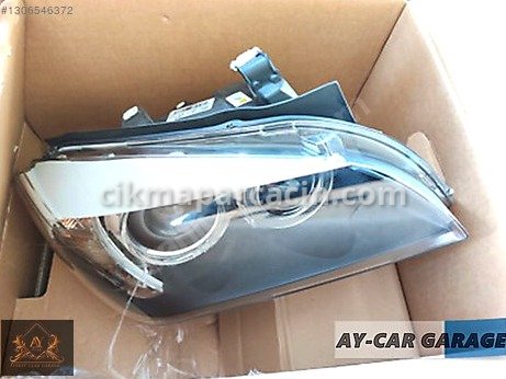 BMW X1 Sağ Ön Far çıkma parça