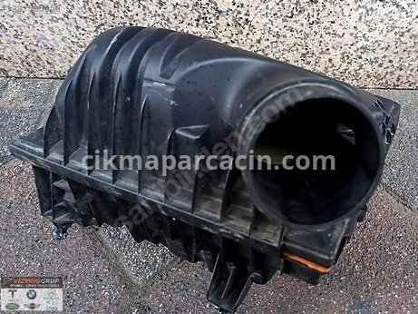 BMW Clubman Hava Filtresi Kutusu çıkma parça