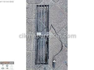 BMW X1 F48 ÖN HAVA IZGARASI ORJ ÇIKMA 9319917