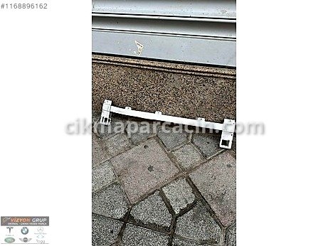 BMW X1 Tampon Demiri çıkma parça