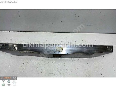 BMW X1 Tampon Demiri çıkma parça