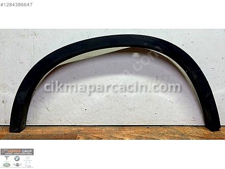 BMW X1 Çamurluk (Arka) çıkma parça