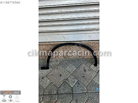 BMW X1 Çamurluk (Ön) çıkma parça