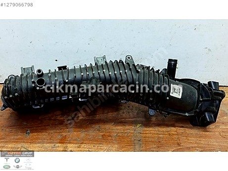 BMW X1 Emme Manifoldu çıkma parça