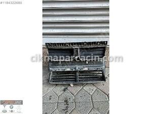 BMW X1 SERİSİ F48 RADYATÖR HAVA YÖNLENDİRİCİ 849913101