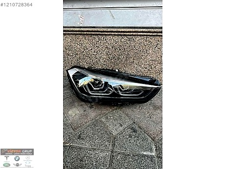 BMW X1 Sağ Ön Far çıkma parça