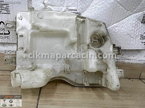 BMW X1 Cam Suyu Deposu çıkma parça