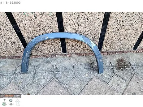 BMW X1 Çamurluk (Arka) çıkma parça