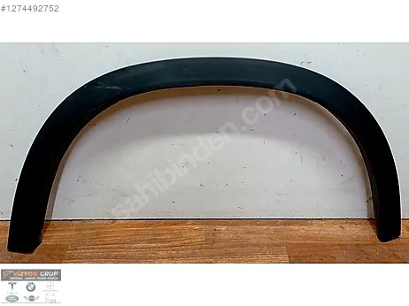 BMW X1 Çamurluk (Arka) çıkma parça