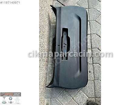 BMW X1 Döşeme çıkma parça