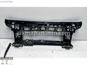 BMW X1 U11 ARKA TAMPON SABİTLEME BRAKET ORJİNAL 9883545