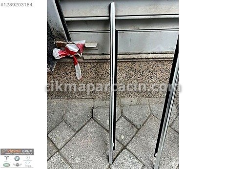 BMW X1 Kapı Camı çıkma parça