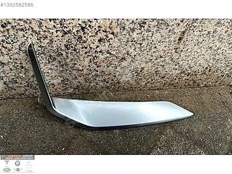 BMW X1 U11 ÖN TAMPON KROM SAĞ 5A2C848