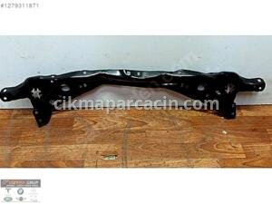 BMW X1 U11 PANEL ÜST SACI ORJ 8737300