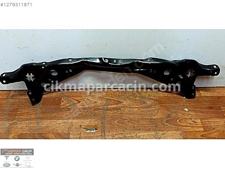 BMW X1 Panel Üst Sacı çıkma parça