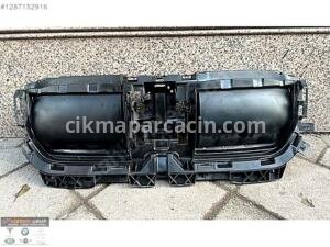 BMW X1 U11 PANJUR İÇ MASKE 5A112F8 ORJ