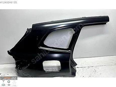BMW X1 Çamurluk (Arka) çıkma parça